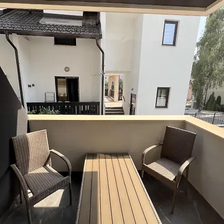 Tricolore Apartment
