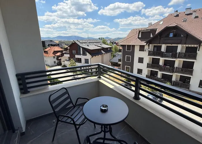 Tricolore Apartamento